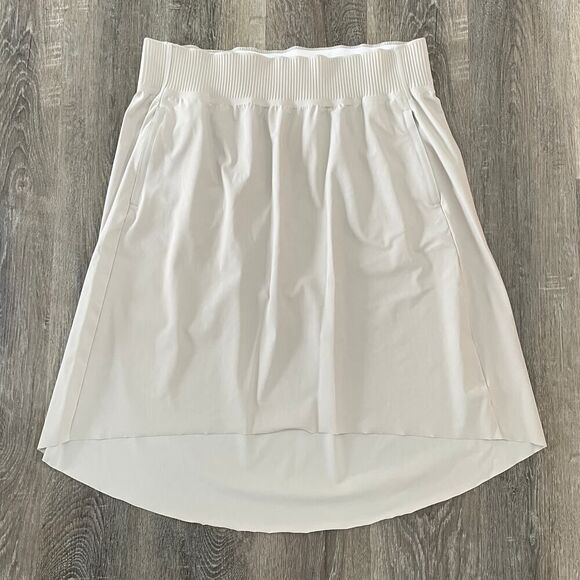 Athleta Cosmic Skirt Beige - Size: Large - Picture 2 of 8
